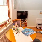 Haus Haeger Апартаменты